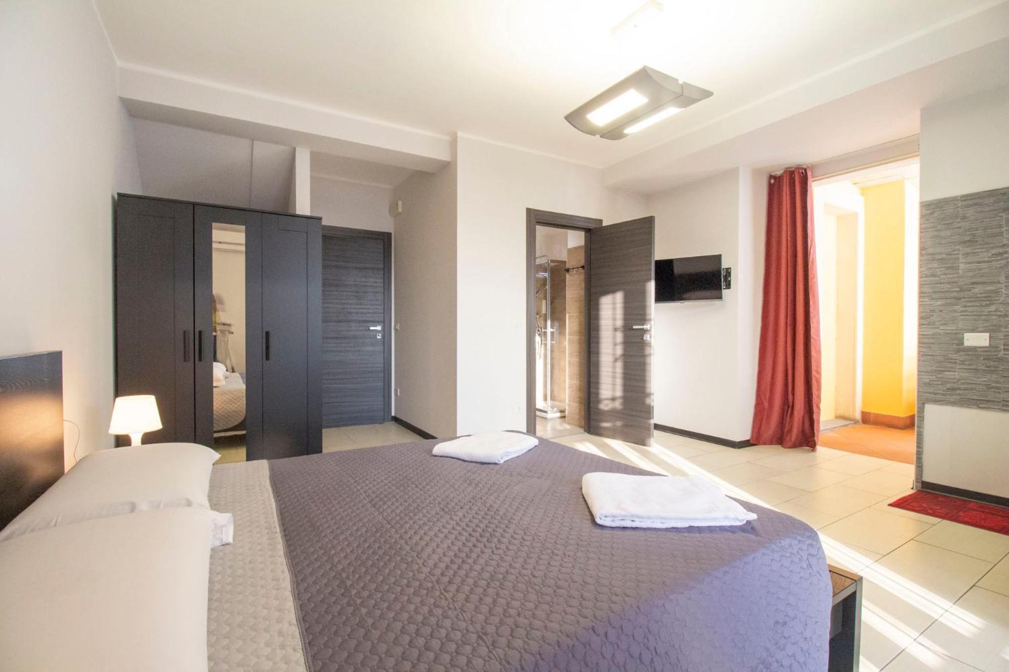Aparthotel Royal Playa And -private Parking- Self Chek Out